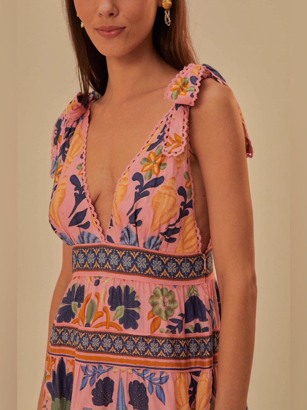 Pink Seashell Tapestry Midi Dress - Picture 2 of 11